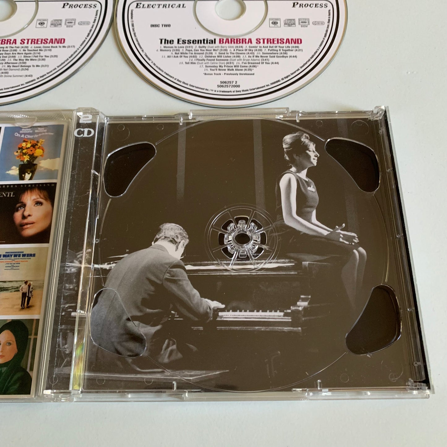 Barbra Streisand - The Essential - 2002 Occasion