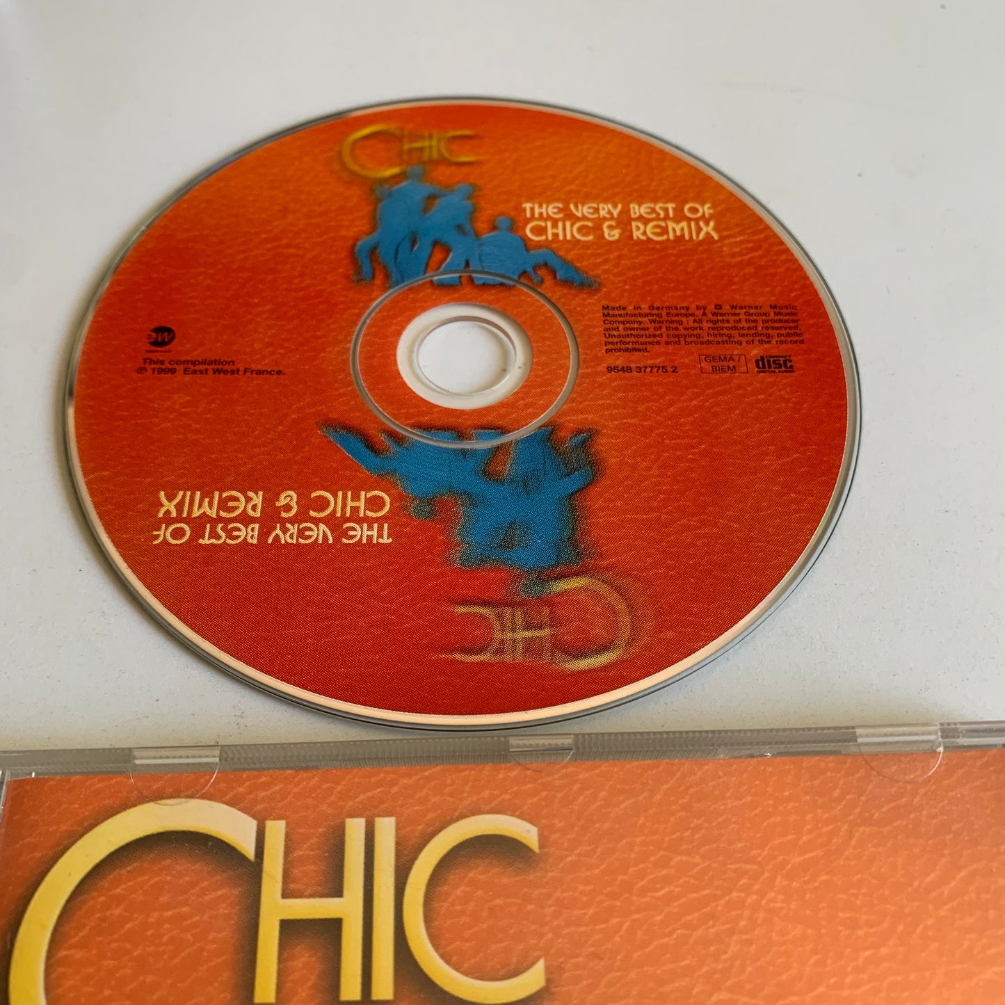 Chic - The Very Best Of Chic & Remix - 1999 Occasion