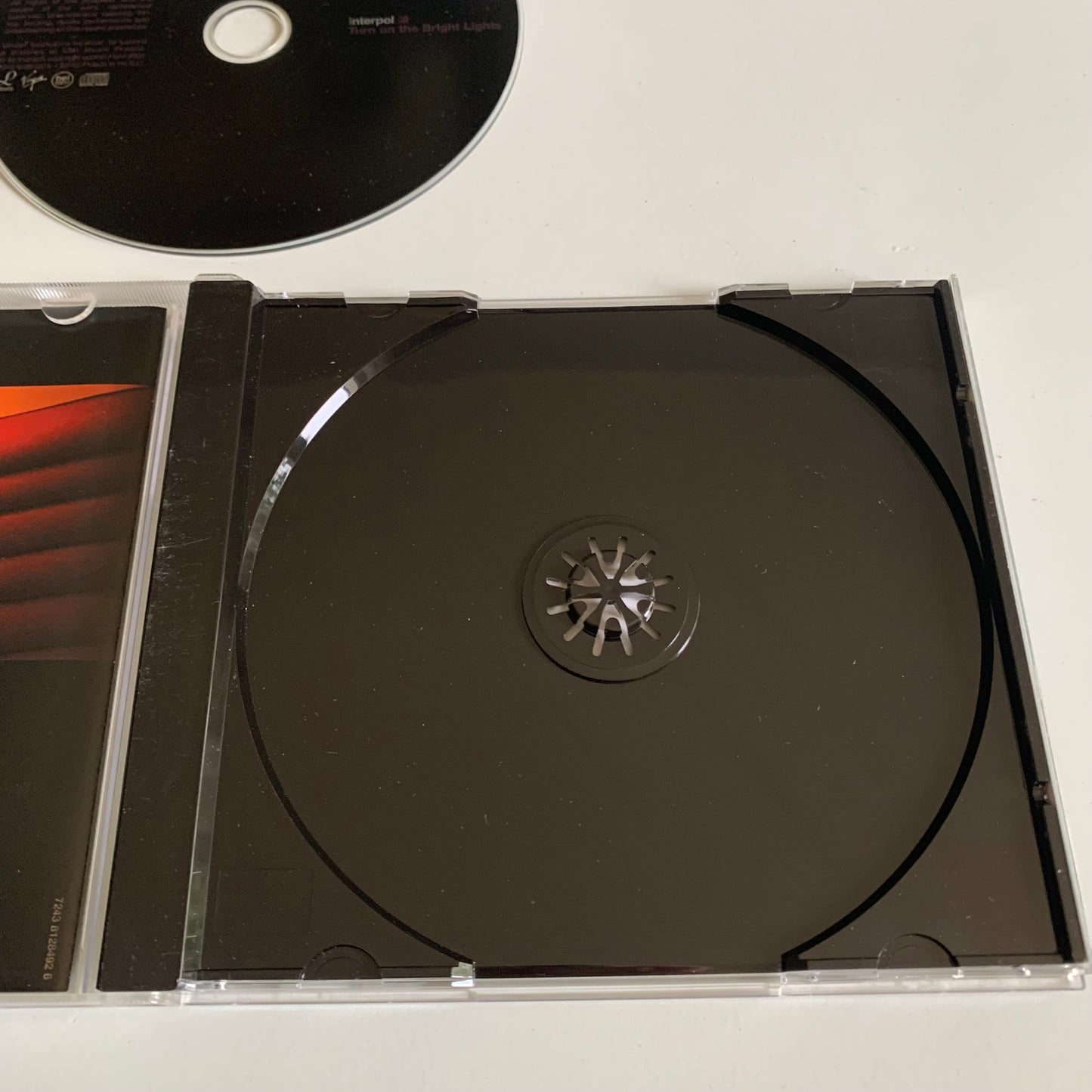 CD - Interpol - Turn On The Bright Lights - 2002 Occasion