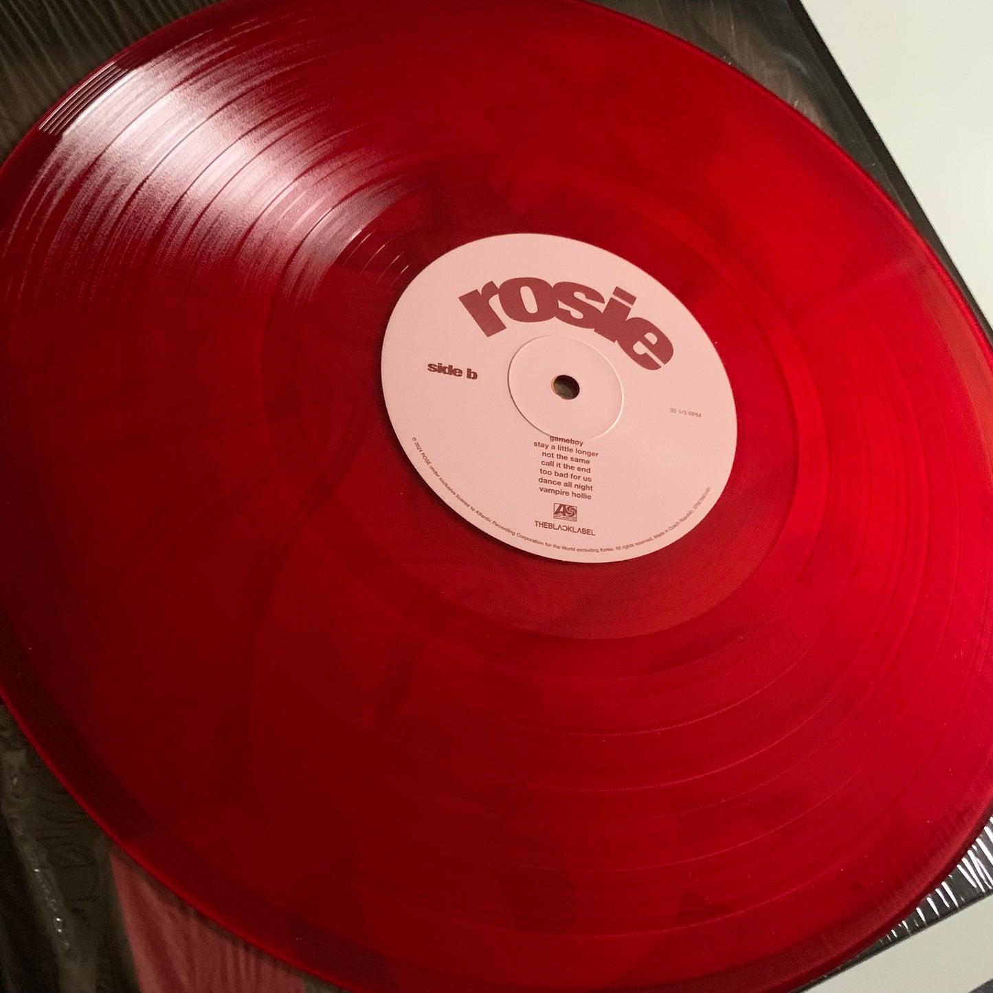 Rosé - Rosie - Translucent Red - LP 2024