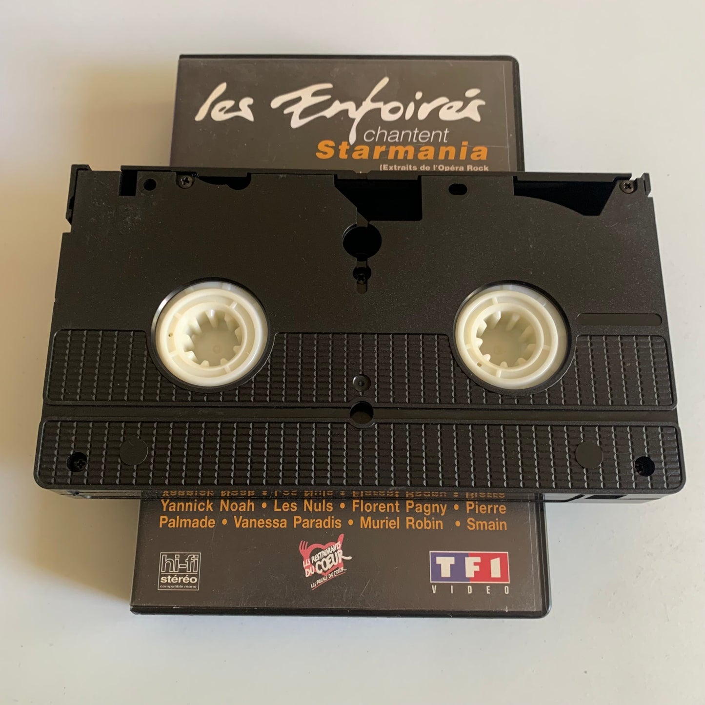 Les Enfoirés - Les Enfoirés Chantent Starmania - VHS 1993 Occasion