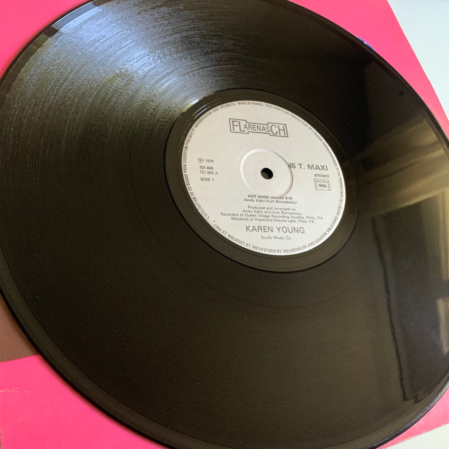 Karen Young - Hot Shot - Maxi Single 1978 Occasion