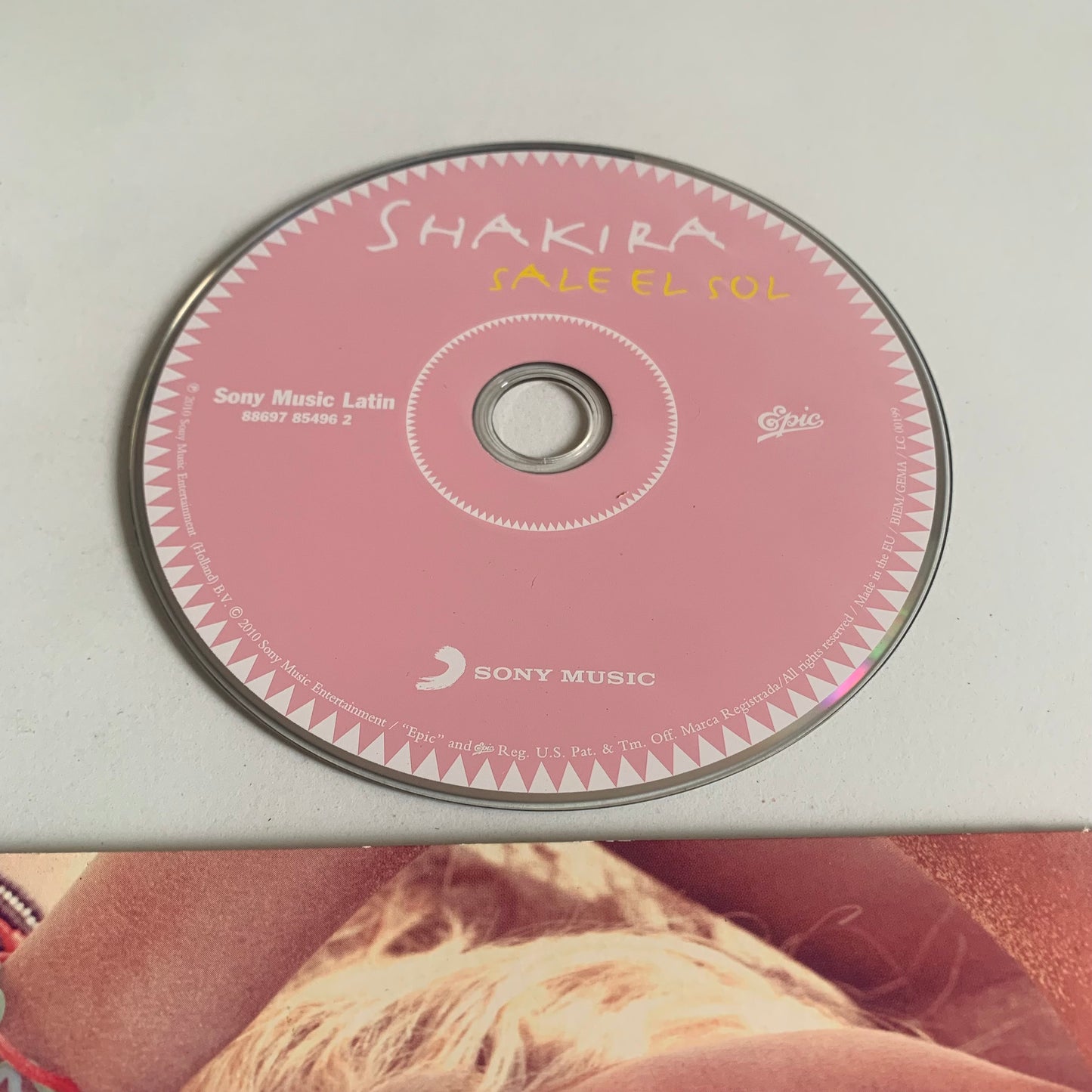CD - Shakira - Sale El Sol - 2010 Occasion
