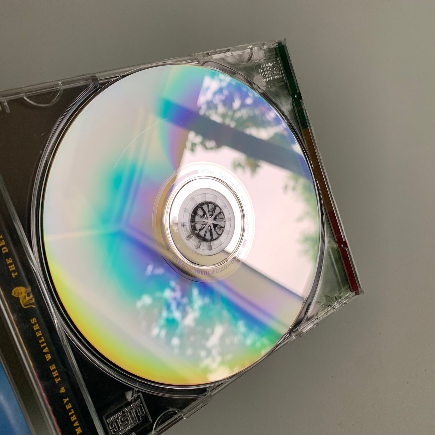 Bob Marley & The Wailers - Live! - 2001 Occasion