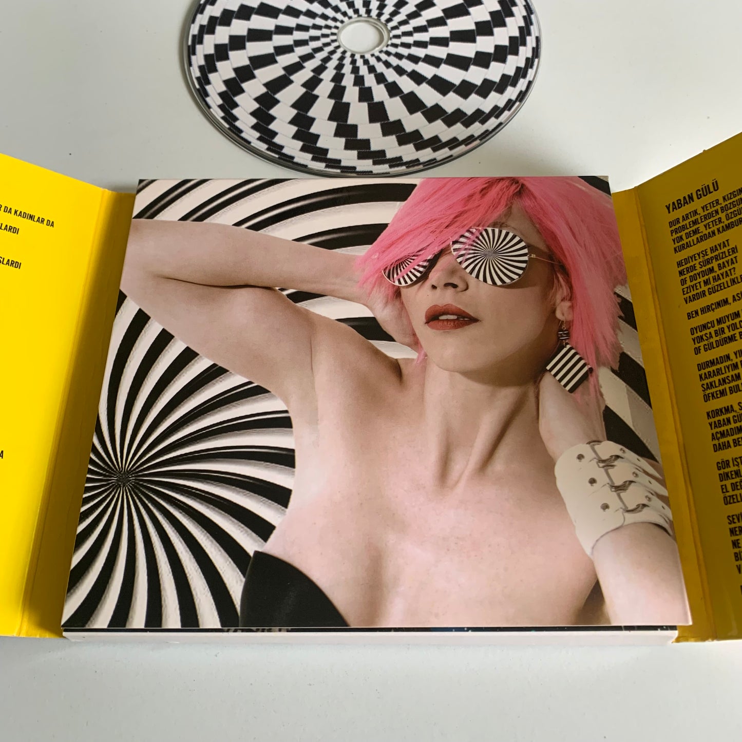 Hande Yener - Hipnoz - 2008 Occasion