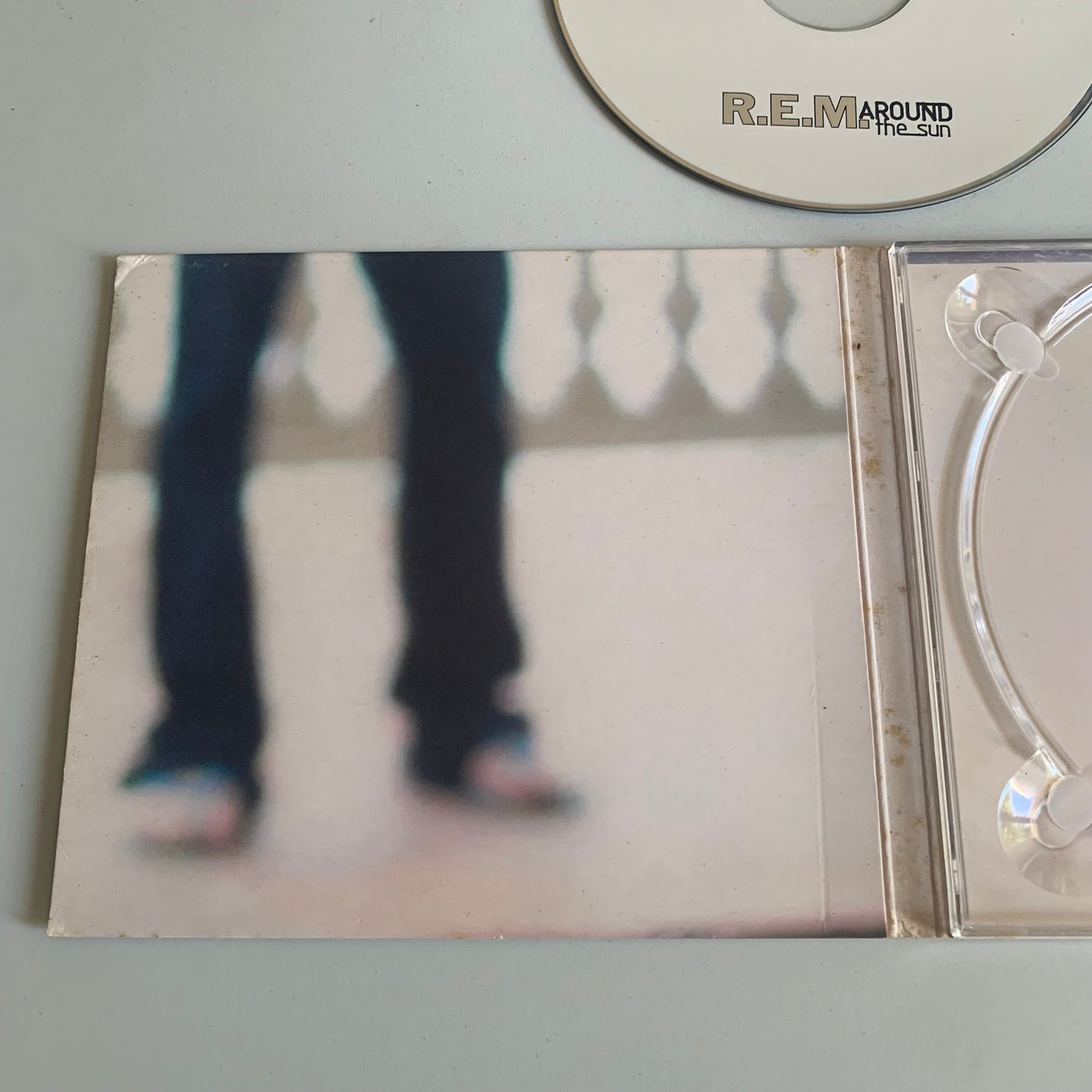 R.E.M. - Around The Sun - 2004 Occasion