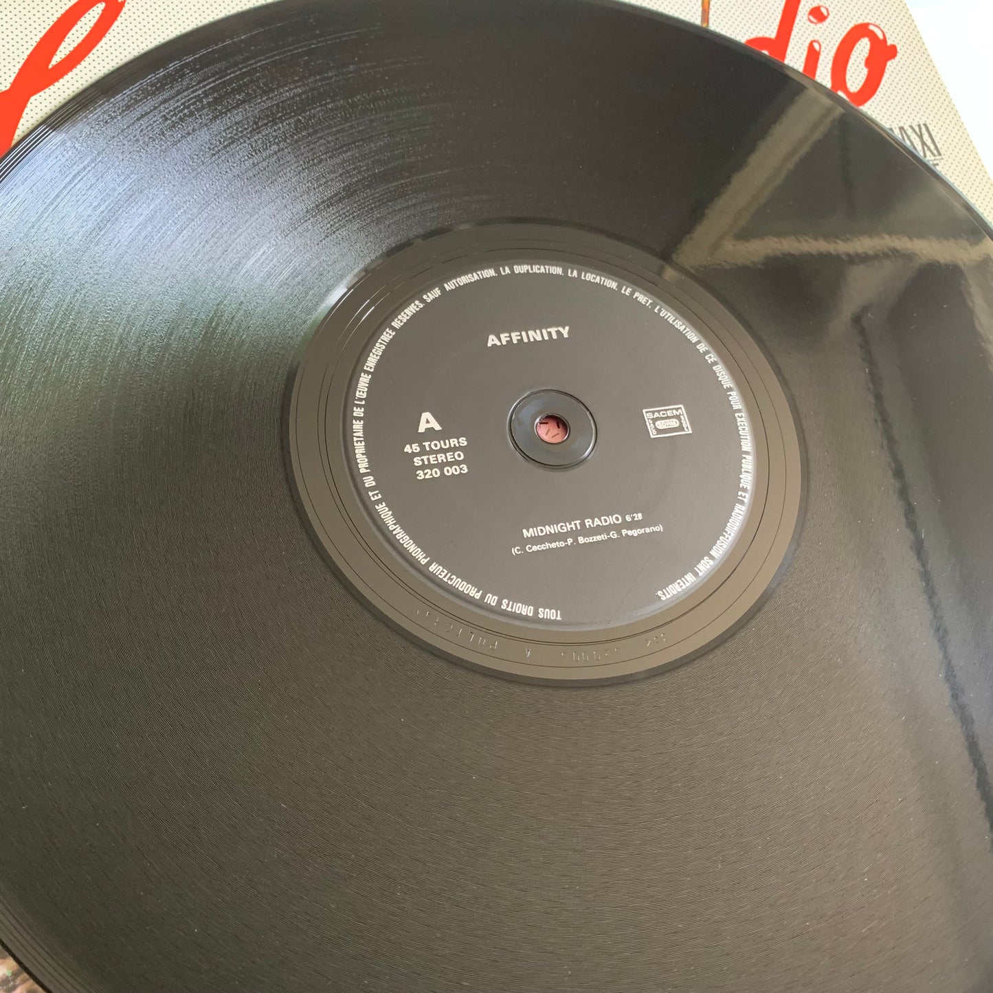 Affinity - I Love My Radio (Midnight Radio) (Original Version Dance) - Maxi 1985 Occasion