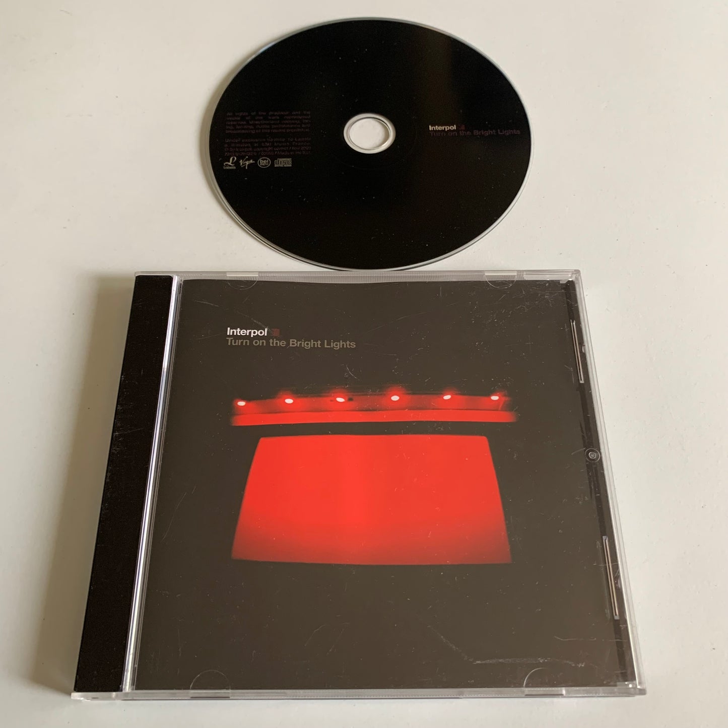 CD - Interpol - Turn On The Bright Lights - 2002 Occasion