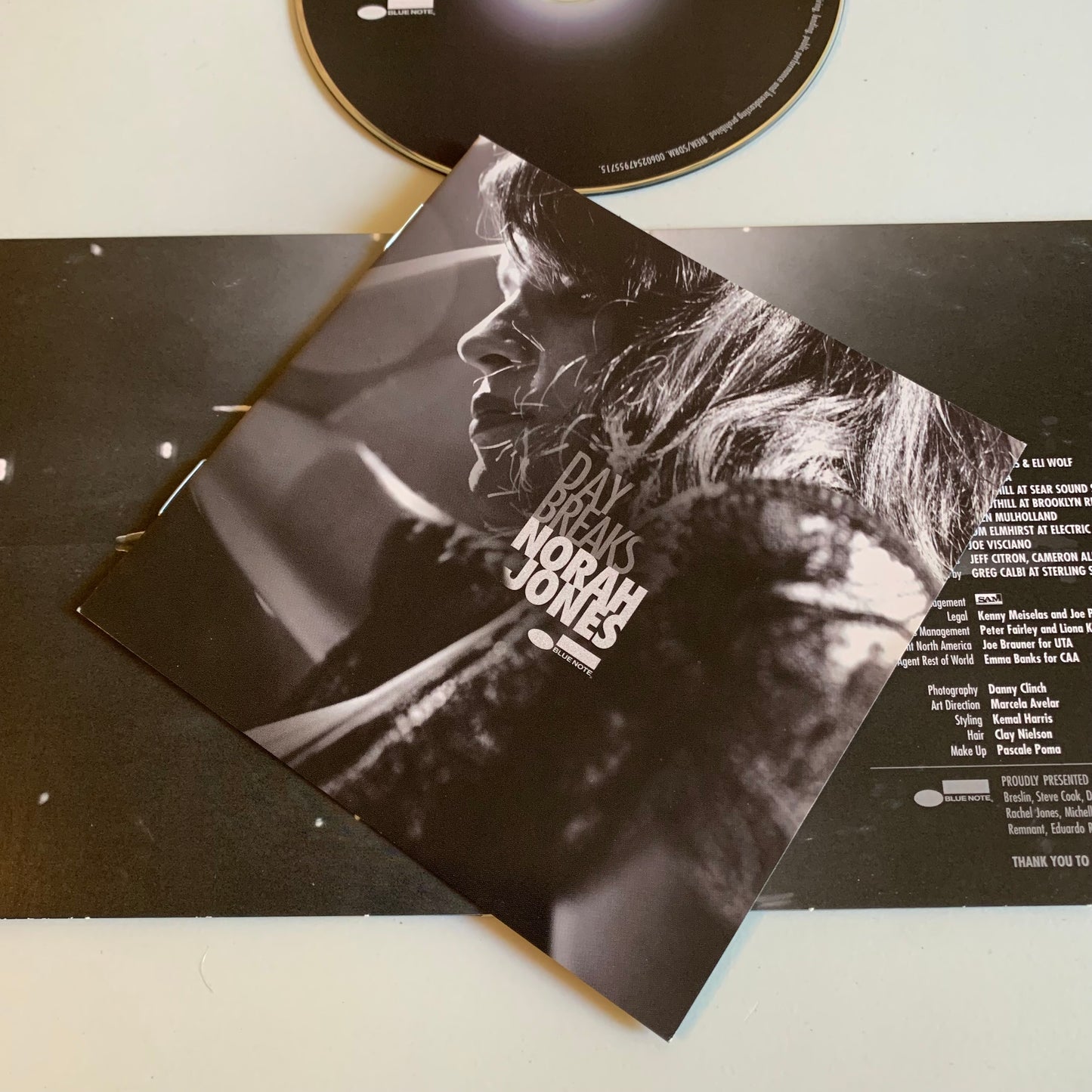 CD - Nora Jones - Day Breaks - 2016 Occasion