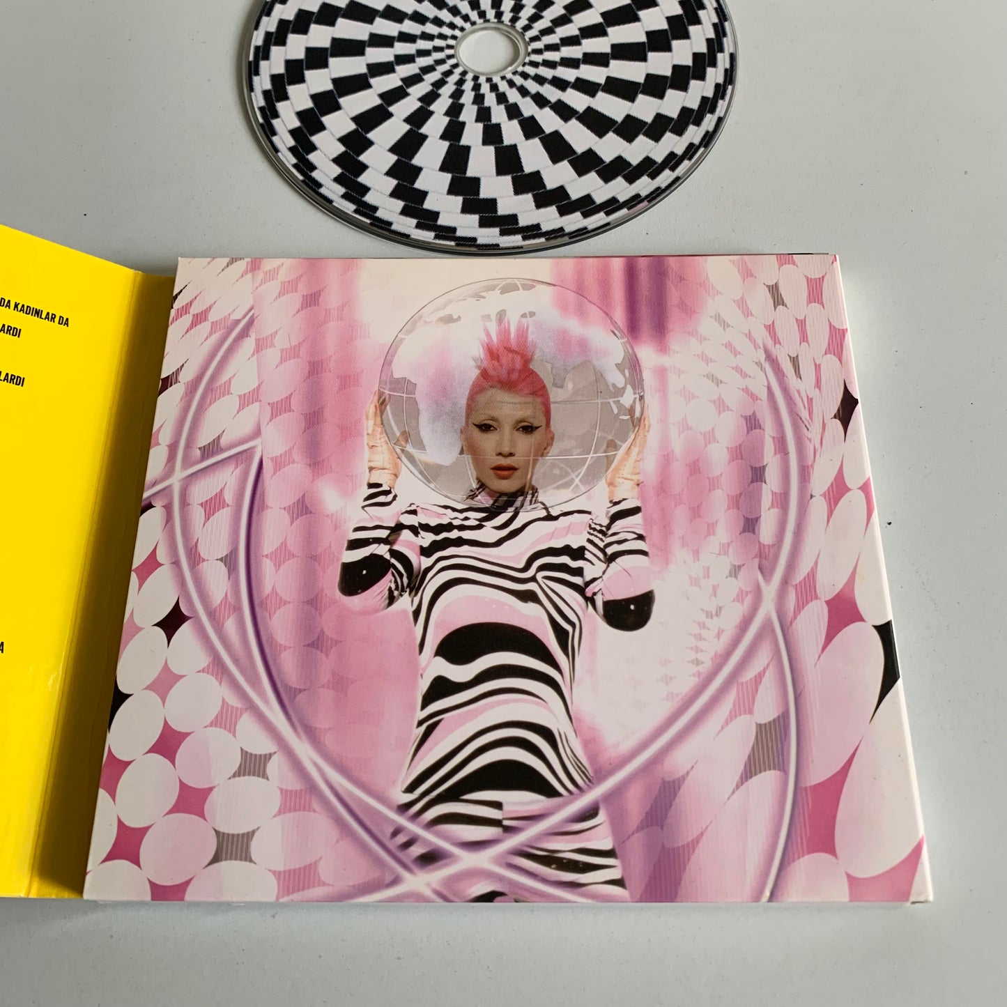 Hande Yener - Hipnoz - 2008 Occasion