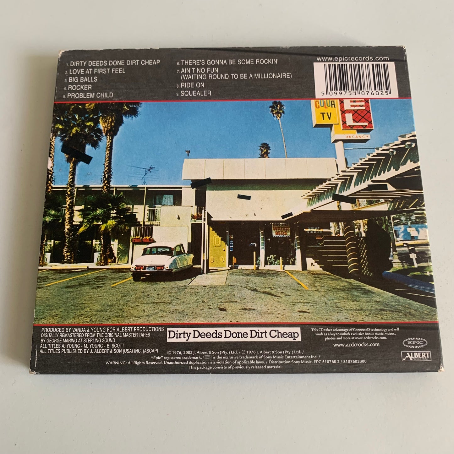 AC/DC - Dirty Deeds Done Dirt Cheap - 2019 Occasion