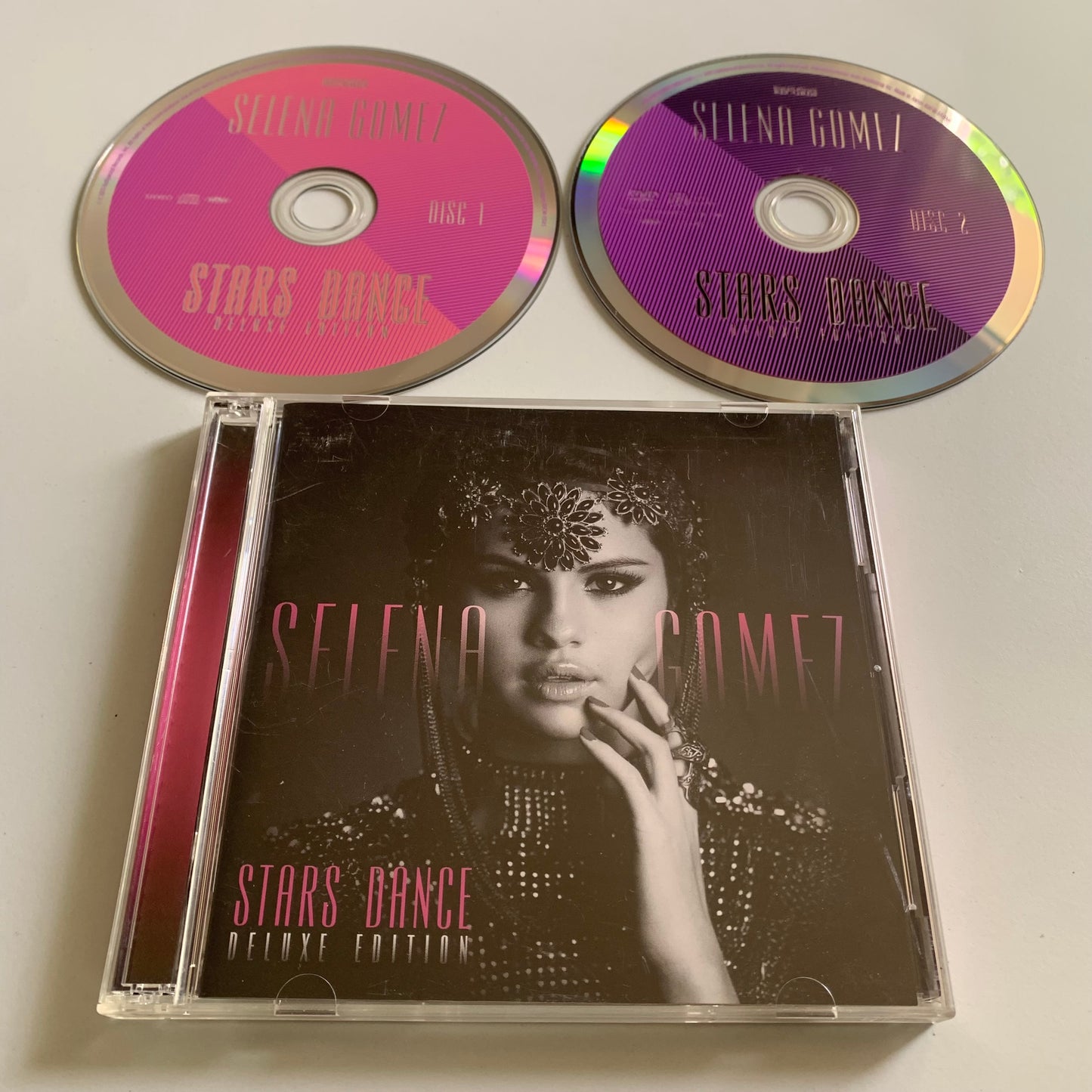 Selena Gomez - Stars Dance - 2013 Occasion