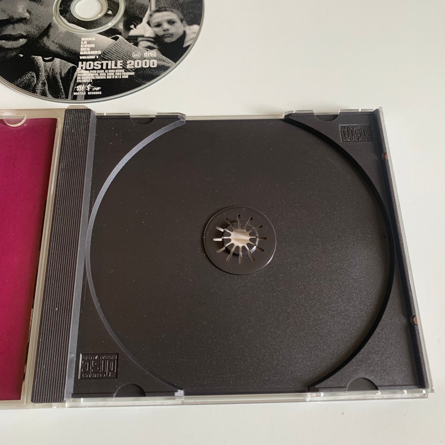 Variétés - Hostile 2000 - Dans La Cour Des Grands - Volume 1 - 1999 Occasion