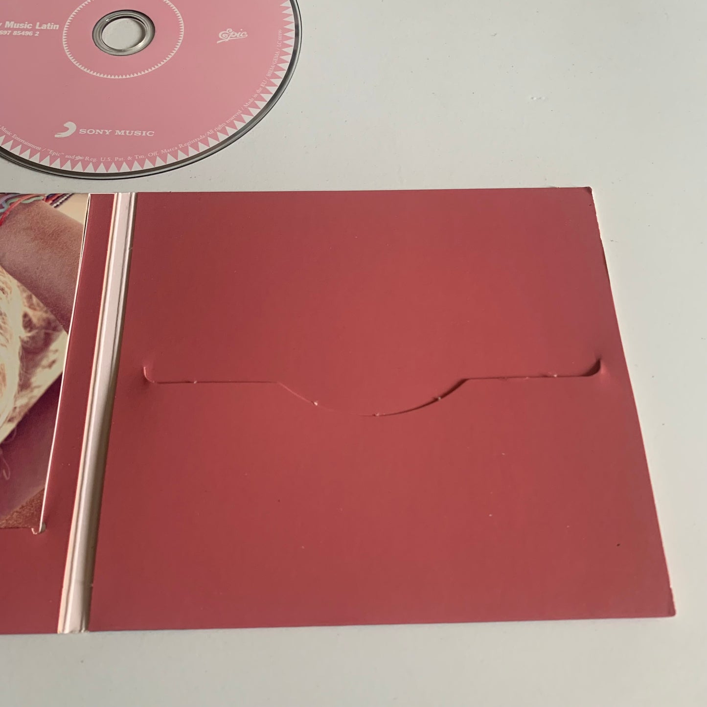 CD - Shakira - Sale El Sol - 2010 Occasion