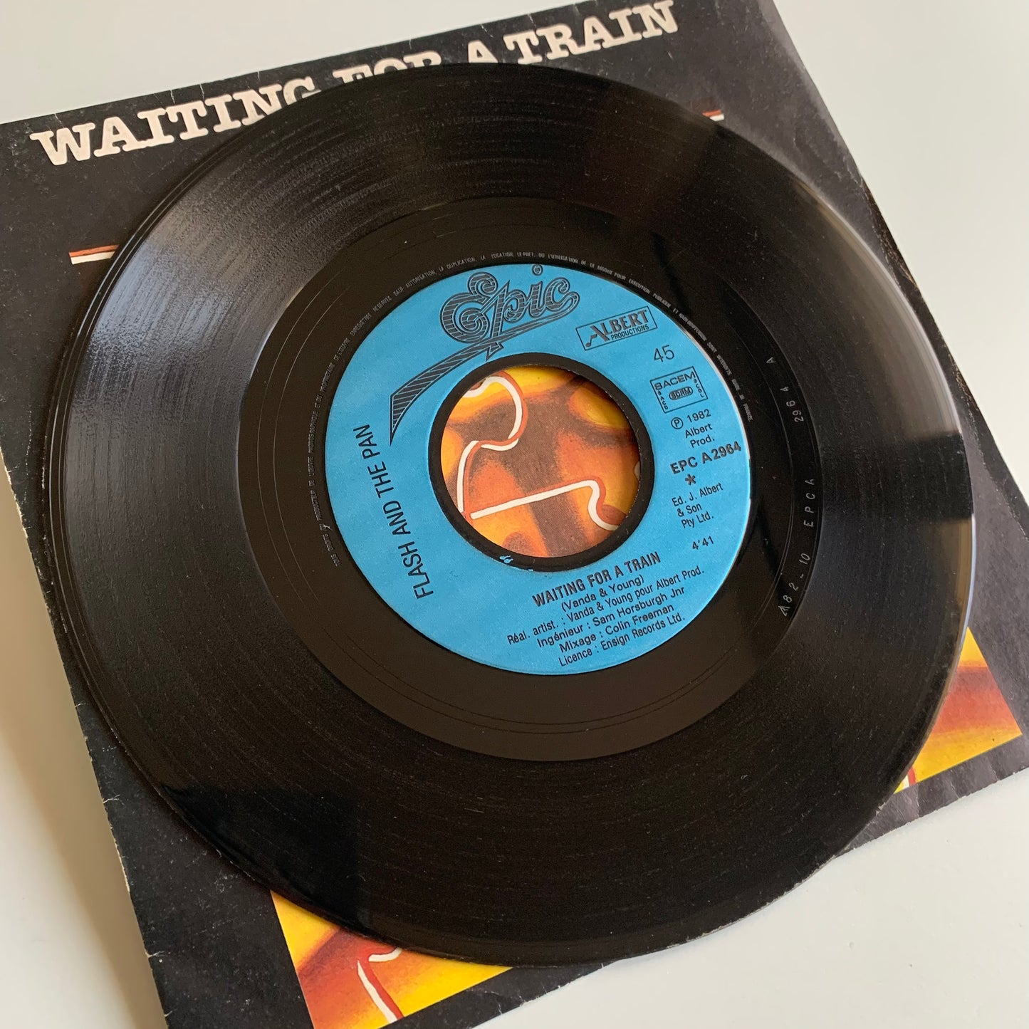 Flash And The Pan - Waiting For A Train - 45 tours 1982 Occasion