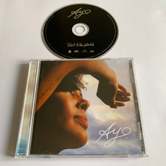 Ayo - Ticket To The World 2013 Occasion