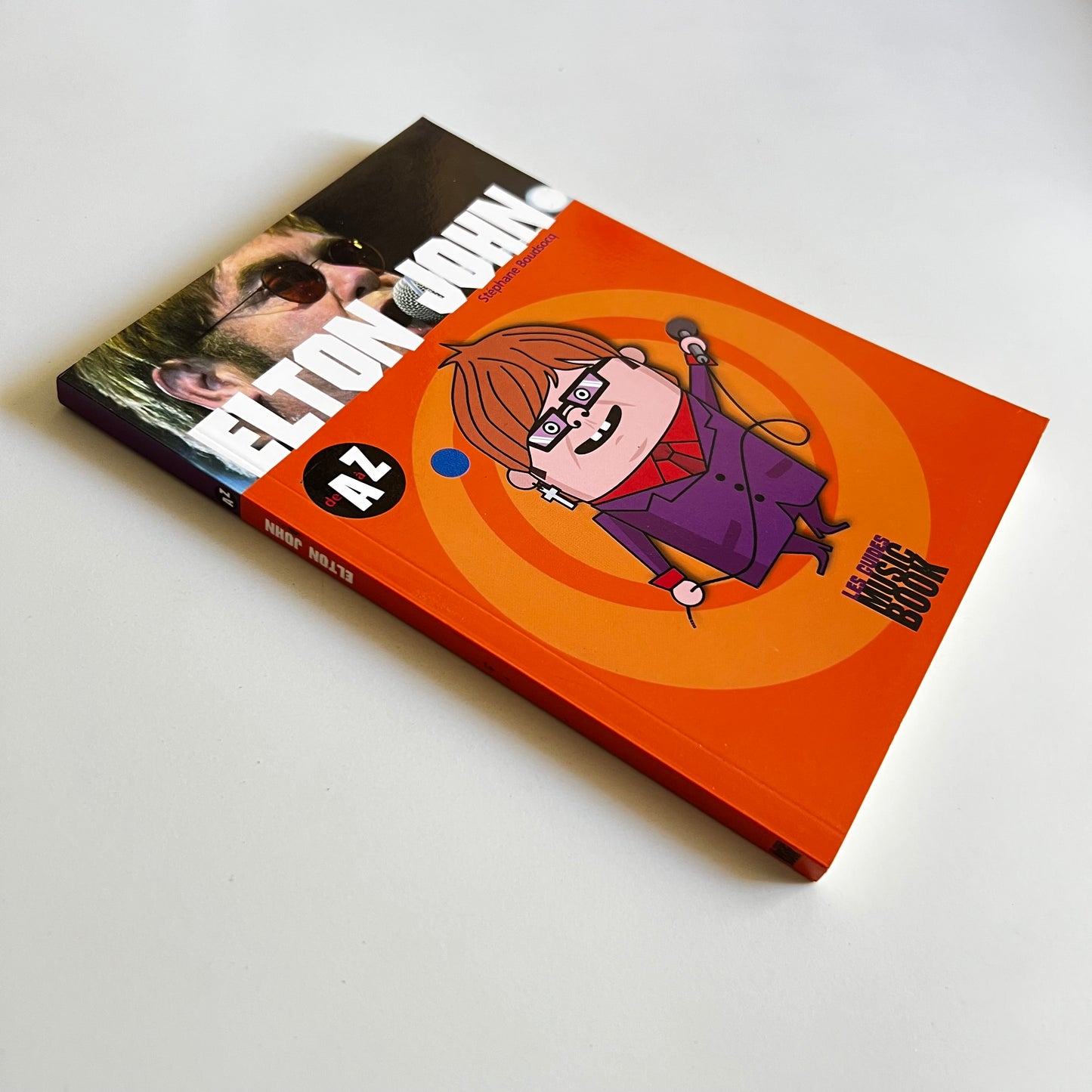 Livre - Elton John - Les Guides Music Book de A à Z