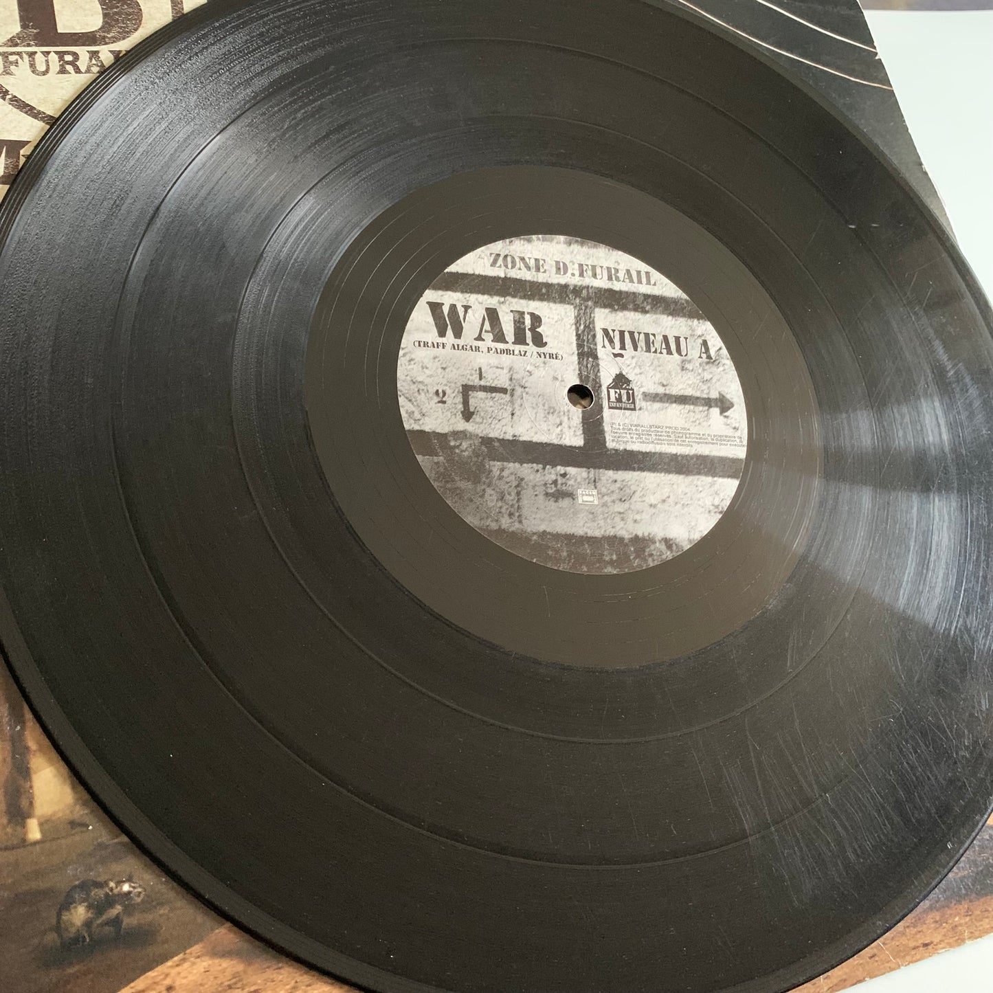 Zone D.Furail - War / Sans Trainer - 12” 2004 Occasion