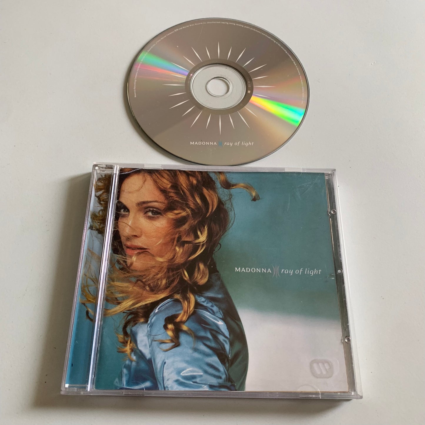 CD - Madonna - Ray Of Light - 1998 Occasion