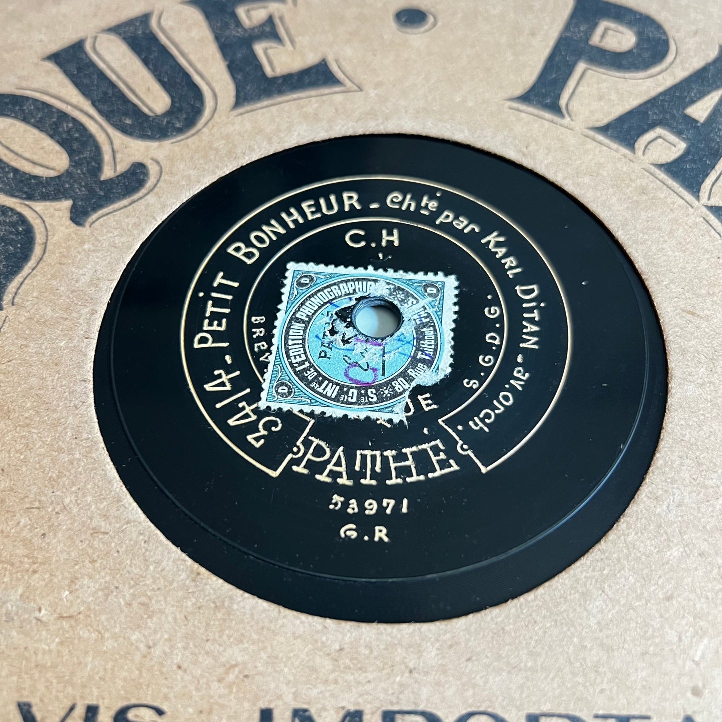 Disque Pathé - Petit Bonheur / Ca Sent Toujours L'Amour - 25cm