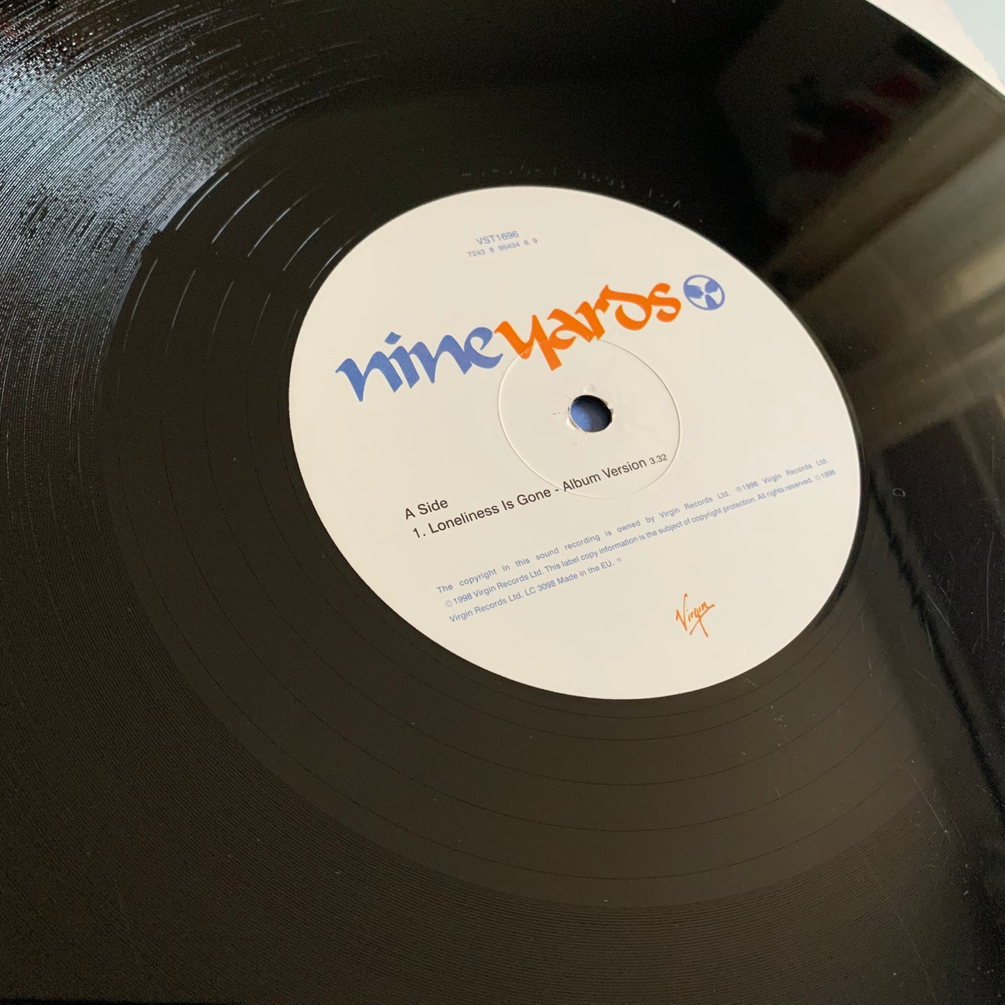 Nine Yards - Loneliness Is Gone - Single 1998