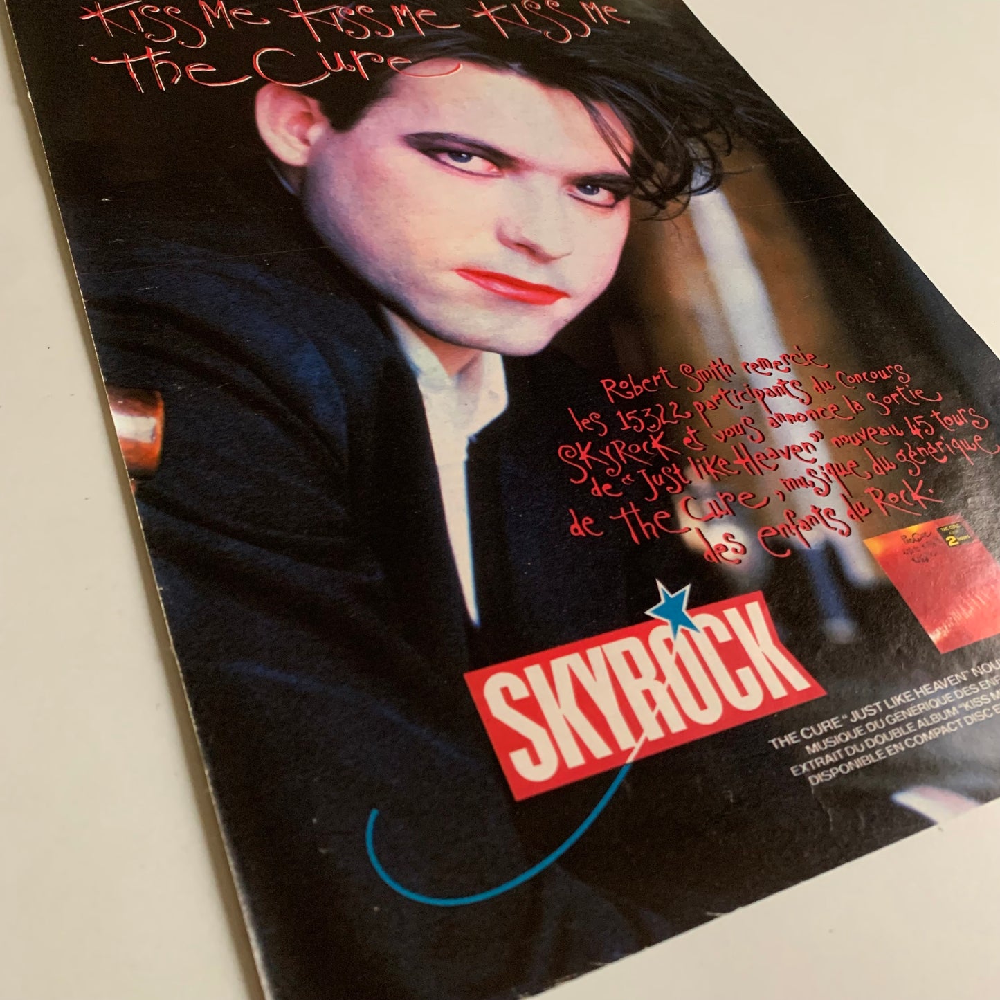 Affiche Originale The Cure - Just Like Heaven - Page de Magazine 30x23cm