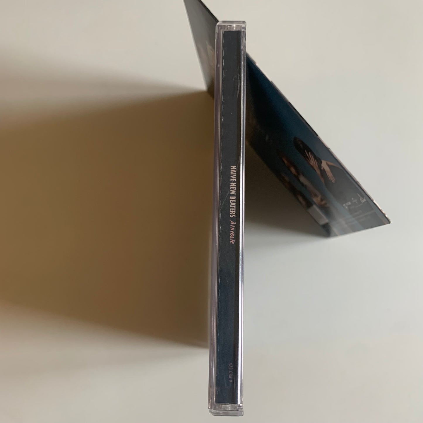 CD et Single - Naive New Beaters - A La Folie - 2016 Occasion