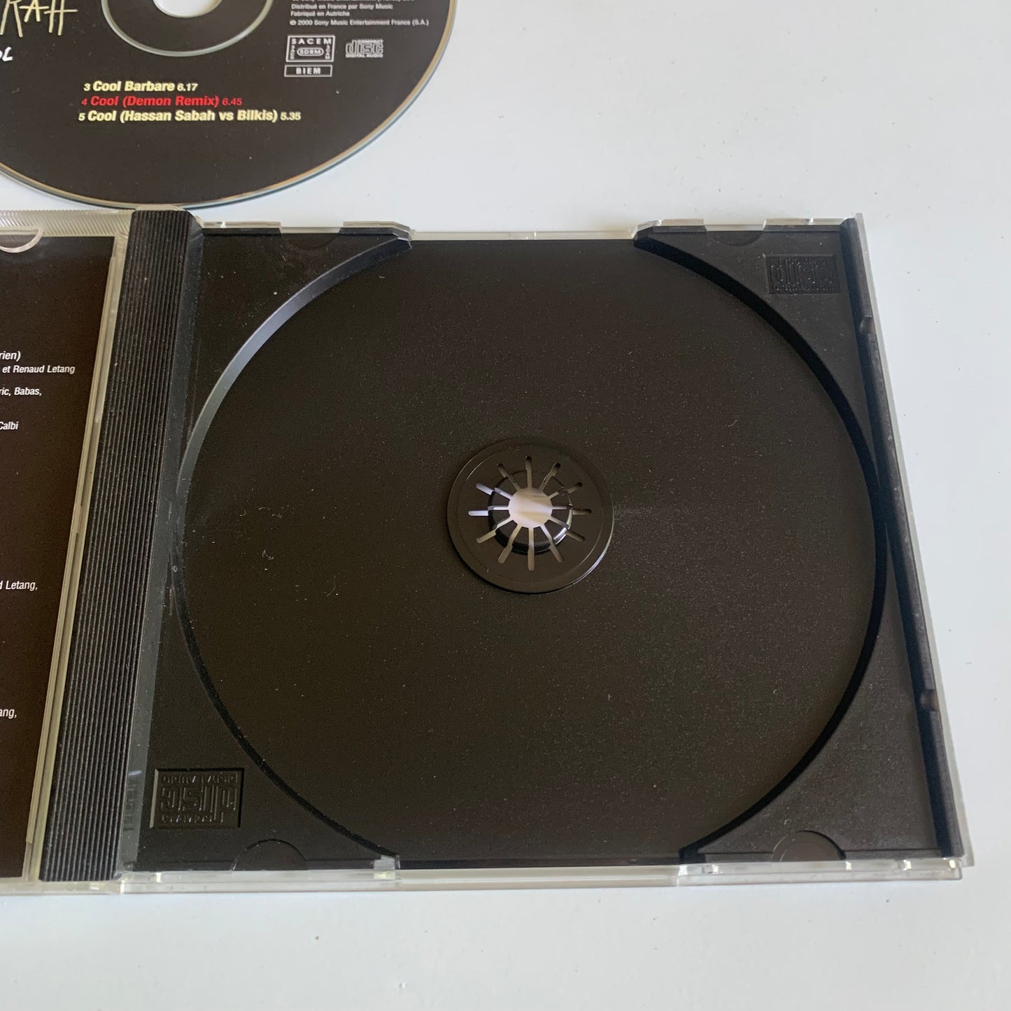 Samia Farah - Cool - Single 2000 Occasion