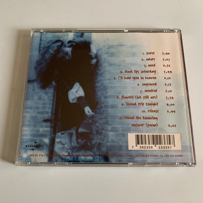 CD - The Miscellaneous - She Walks Alone With Me - 1995 Occasion