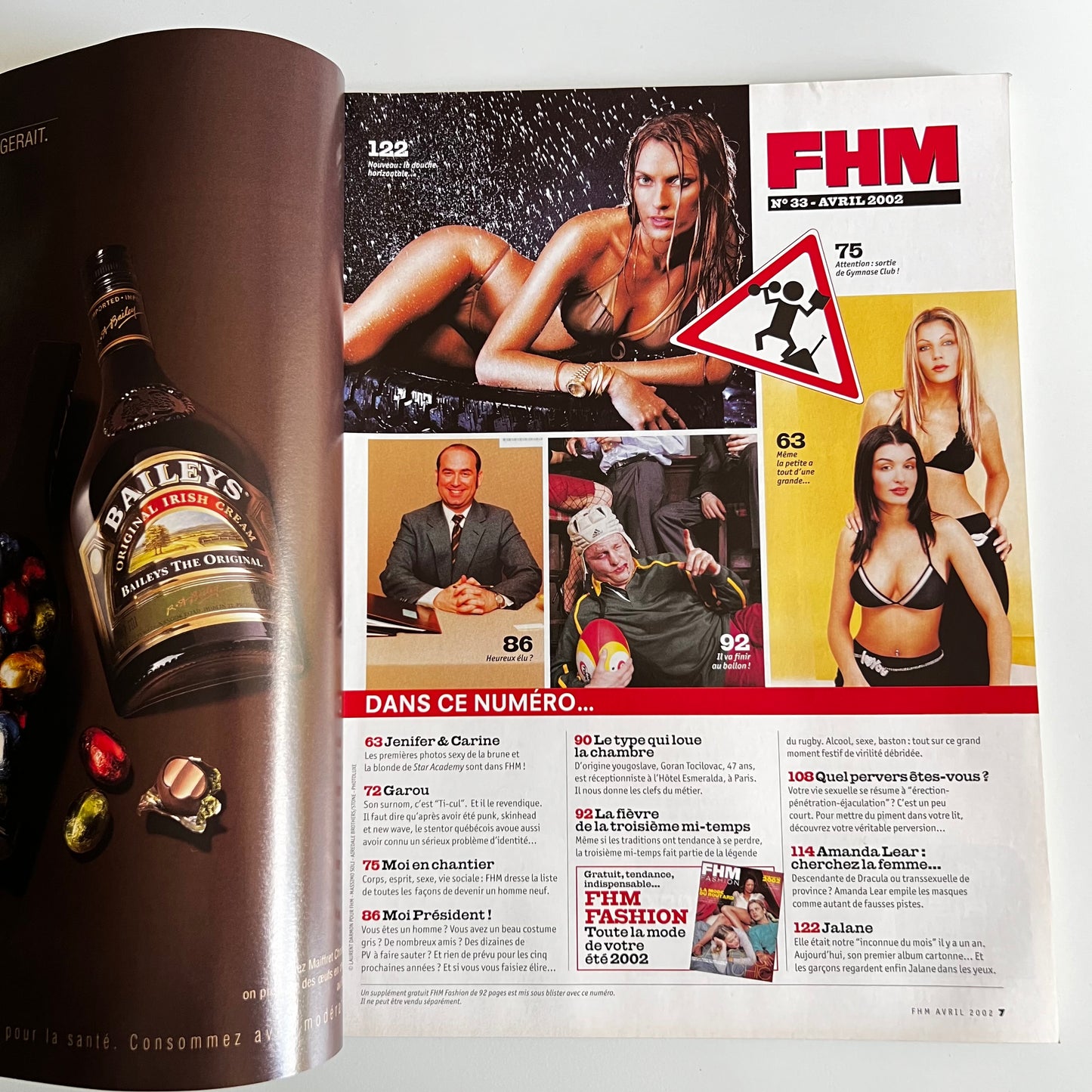 Magazine FHM - Jenifer et Carine Star Academy - Nº33 Avril 2002