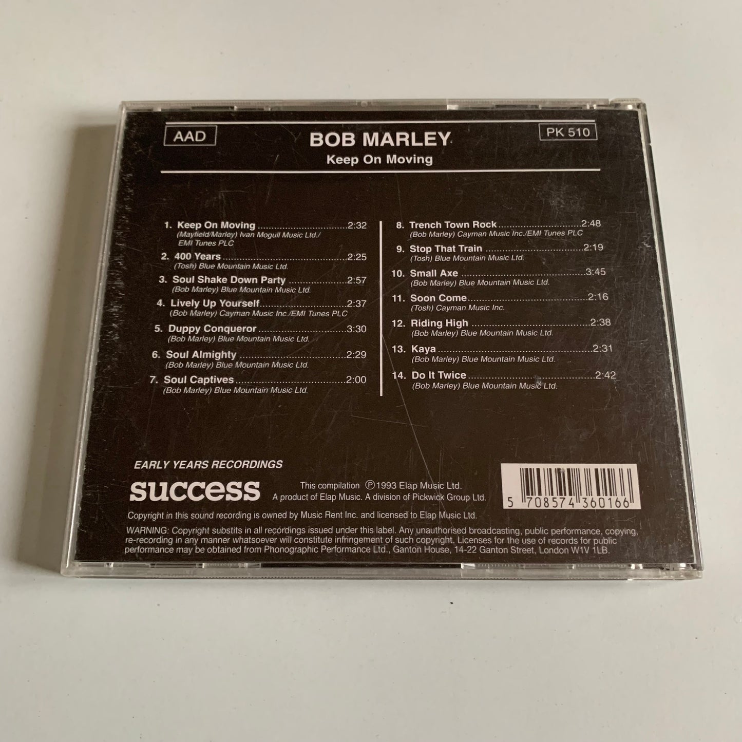 CD - Bob Marley - Keep On Moving - 2000