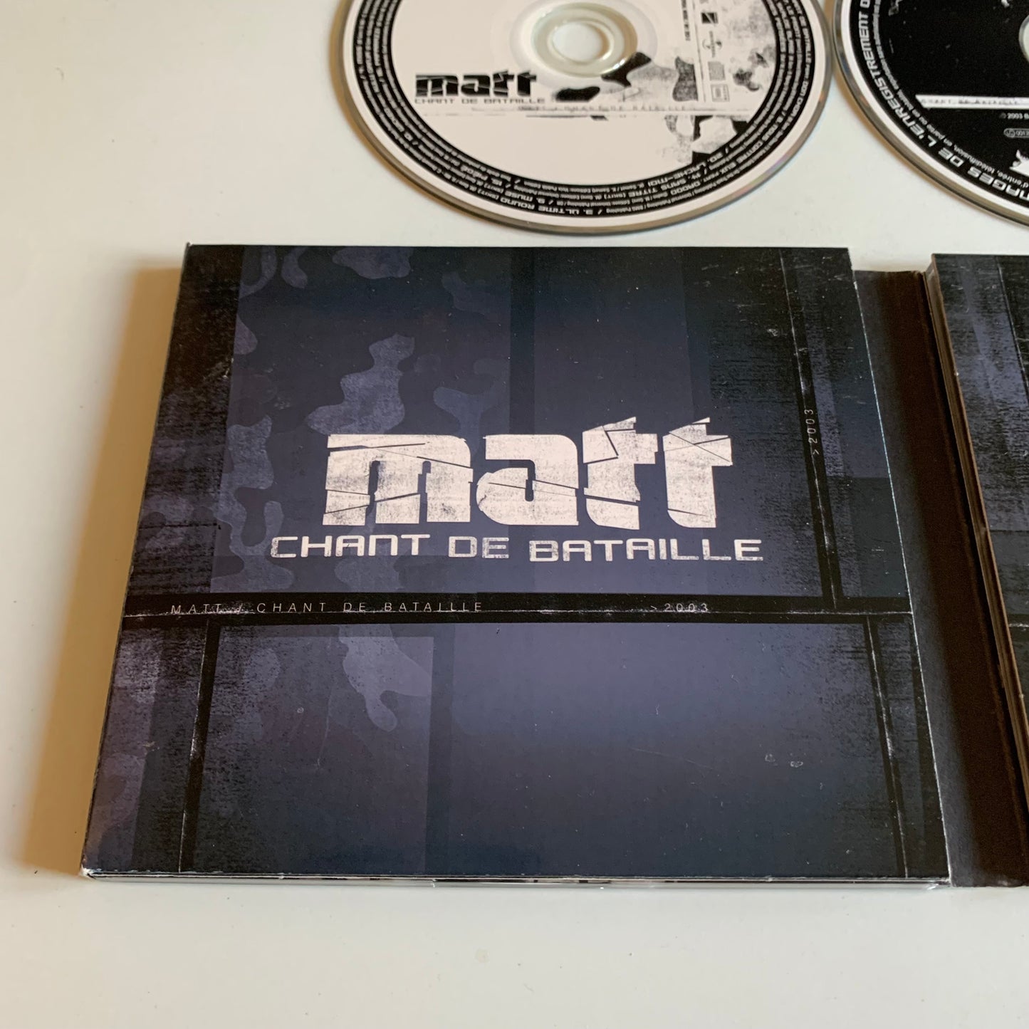 CD & DVD - Matt - Chant De Bataille - 2003 Occasion