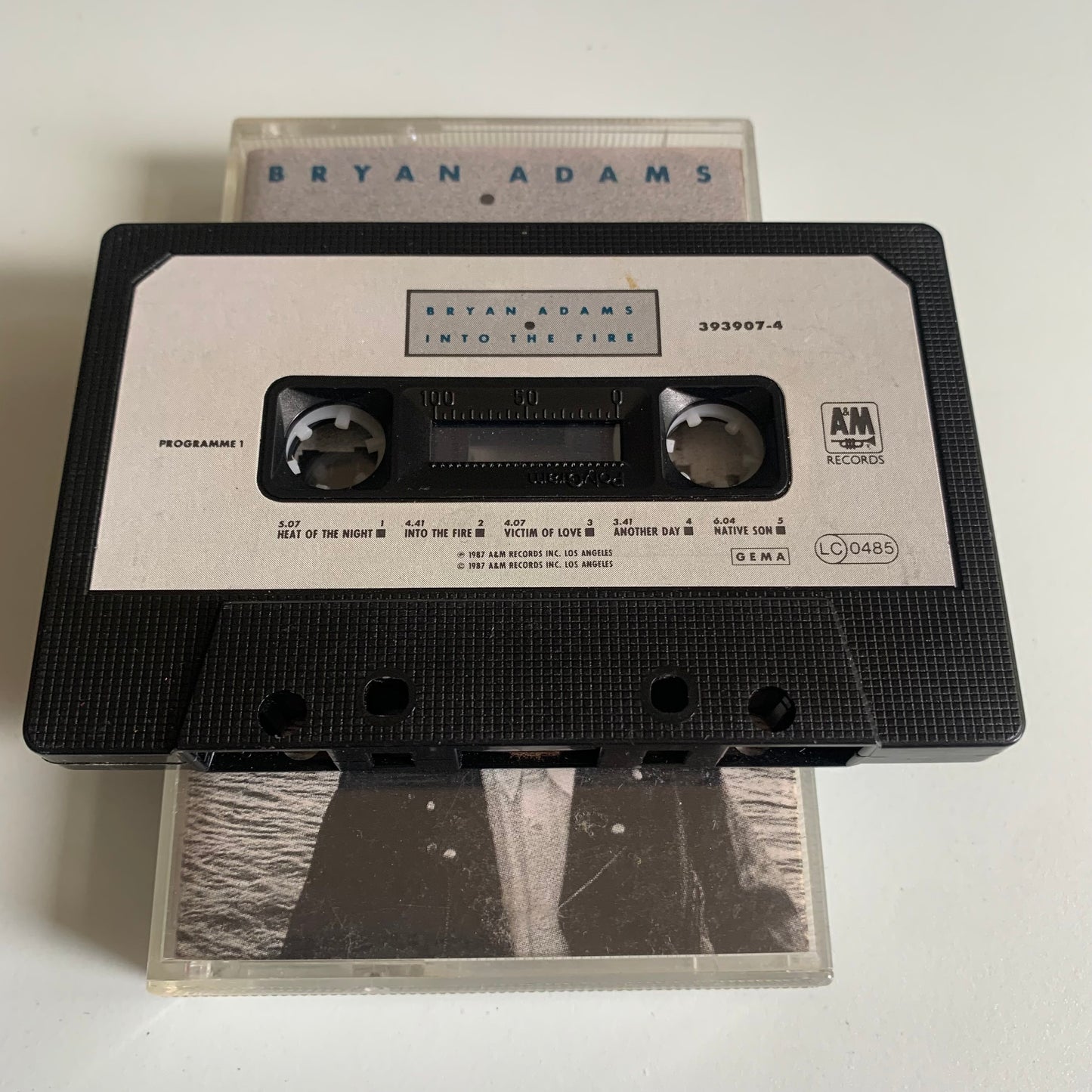 Bryan Adams - Into The Fire - 1987 Occasion