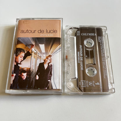 Autour De Lucie - Immobile - 1997