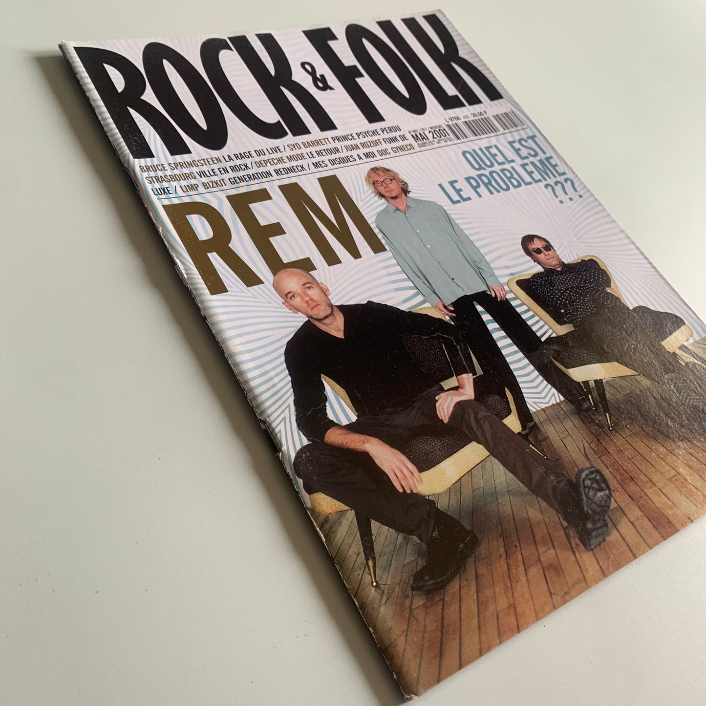 Magazine Rock & Folk - Nº405 Mai 2001