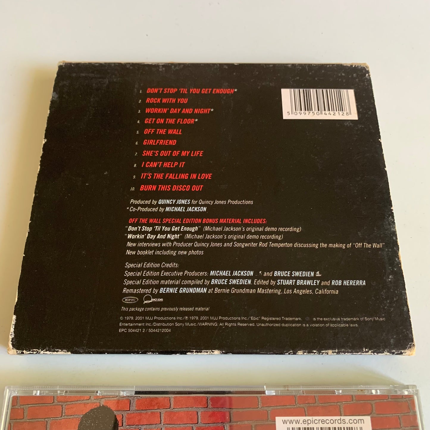 Michael Jackson - Off The Wall - 2001 Occasion