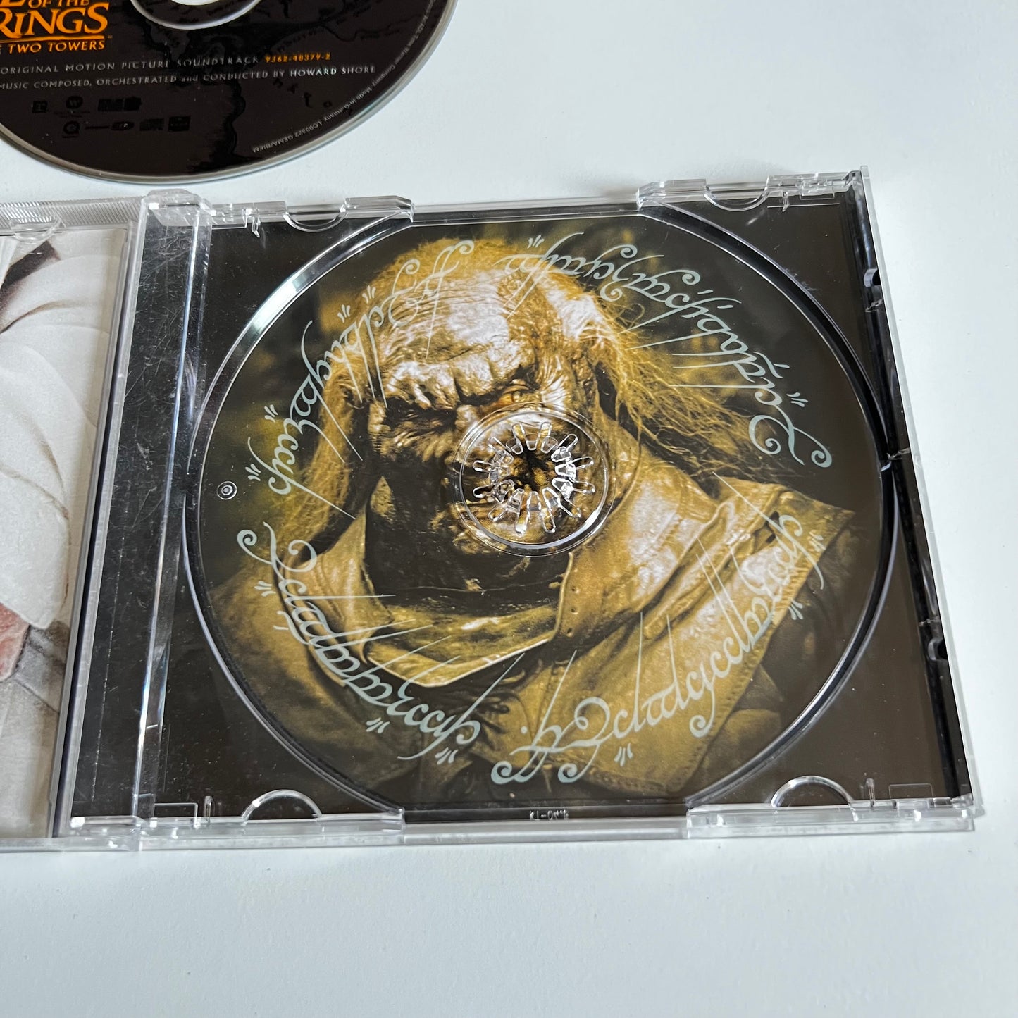 CD - The Lord Of  The Rings: The Two Towers (Original Motion Soundtrack) - 2002