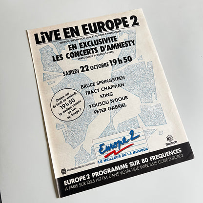 Affiche Originale Live En Europe 2 - Page de Magazine 30x23cm