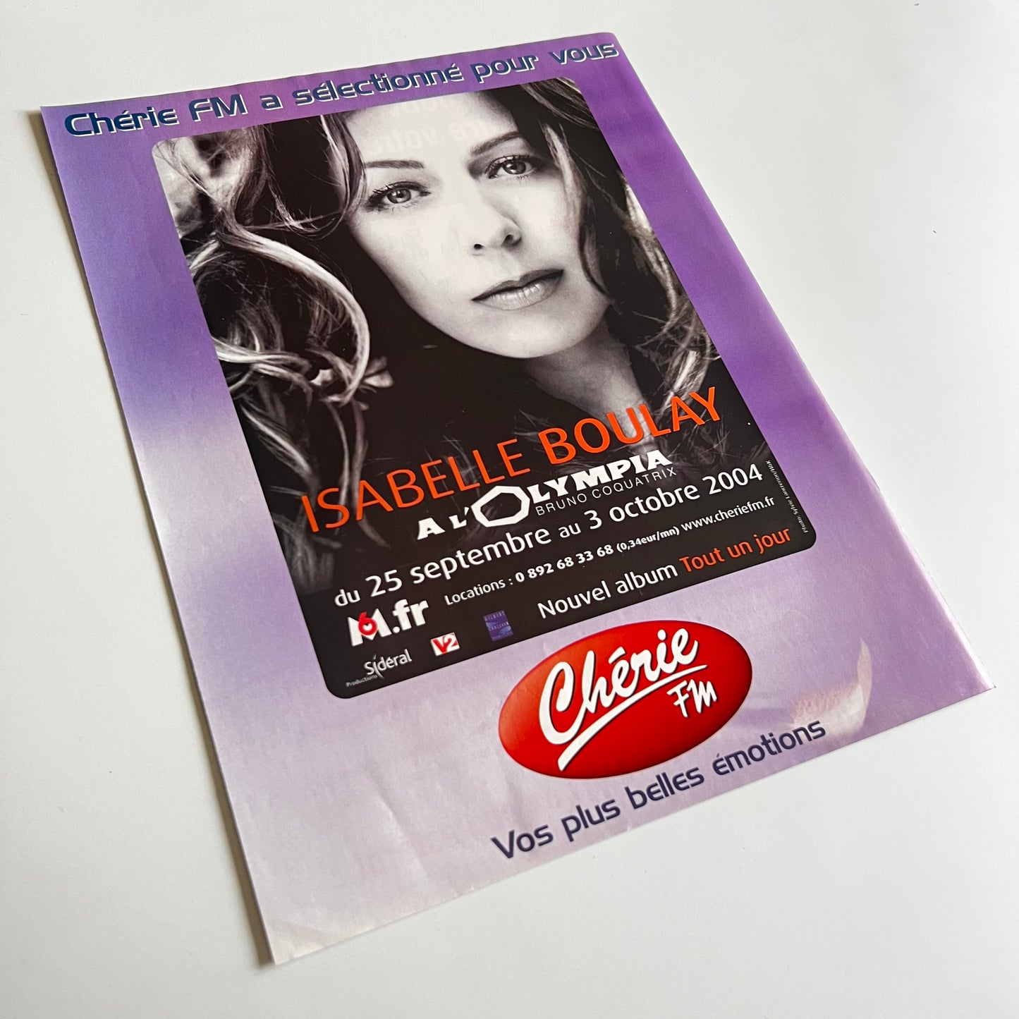 Affiche Originale Concert Isabelle Boulay 2004 - Page de Magazine 30x23cm