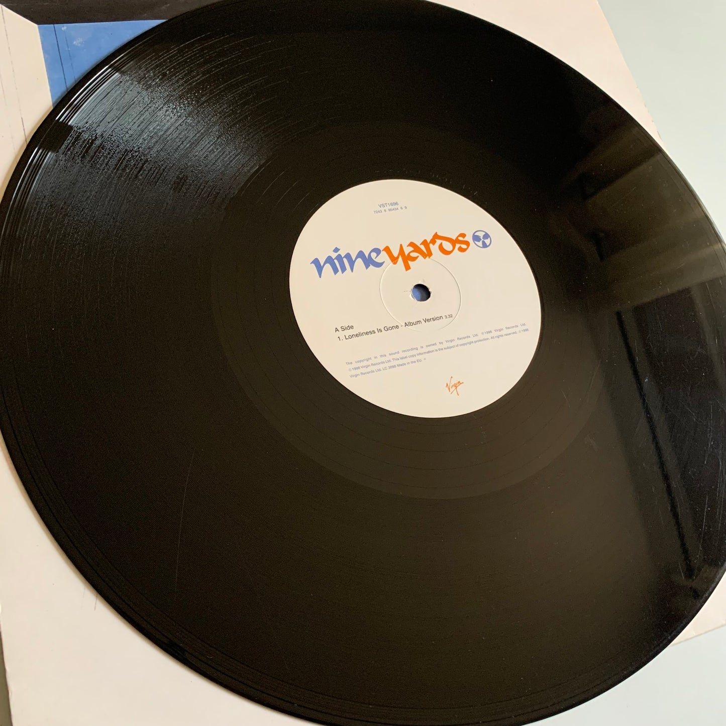 Nine Yards - Loneliness Is Gone - Single 1998