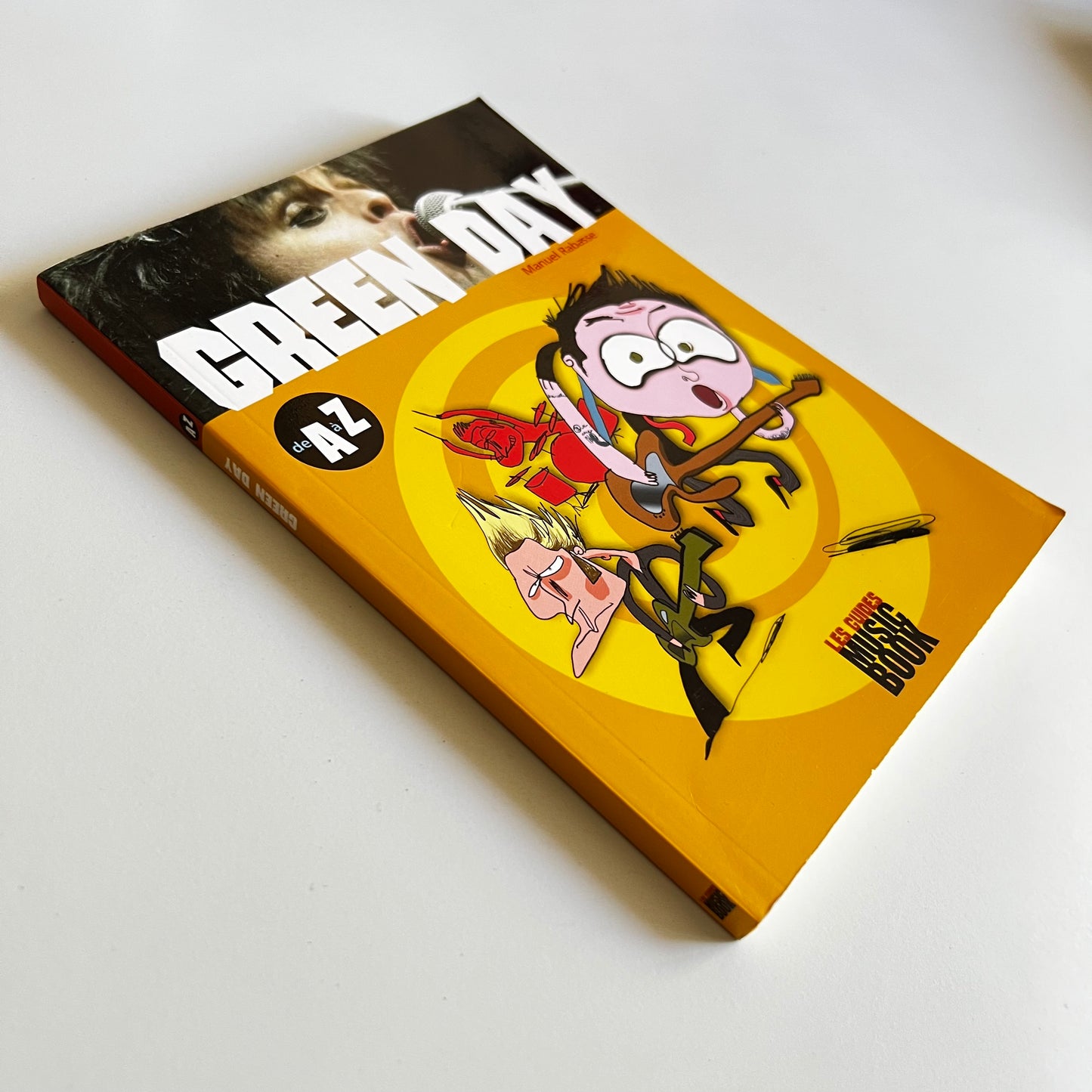 Livre - Green Day - Les Guides Music Book de A à Z