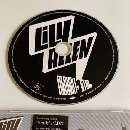 CD - Lily Allen - Alright, Still - 2006 Occasion
