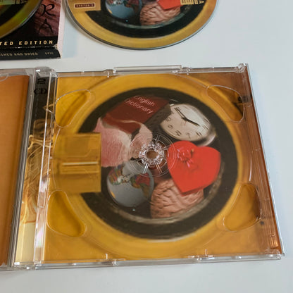 CD & DVD - Shakira - Laundry Service: Washed And Dried - 2002 Occasion