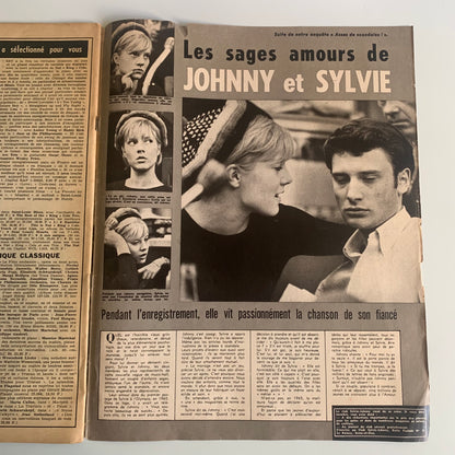 Johnny Hallyday - Magazine Ciné Monde - Numéro 1596 / 9 mars 1965