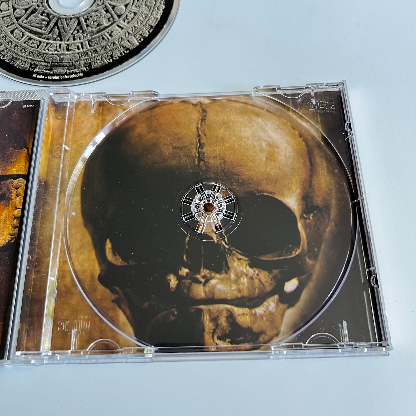 CD - Ill Niño - Revolution Revolución - 2001