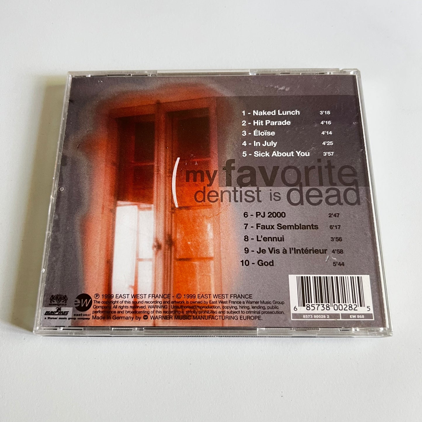 CD - My Favorite Dentist Is Dead - Je Vis A L'Intérieur - 1999