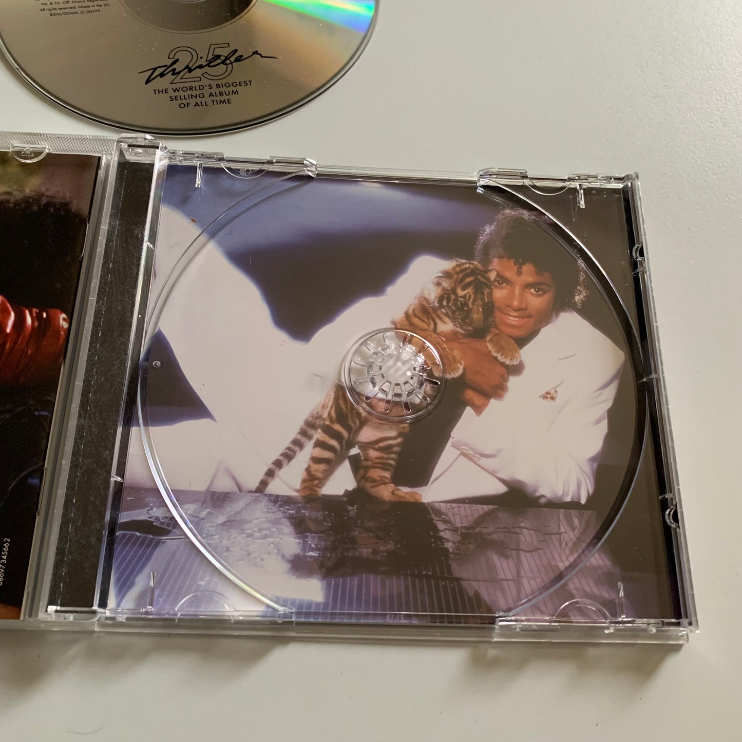 Michael Jackson - Thriller 25 - 2008 Occasion