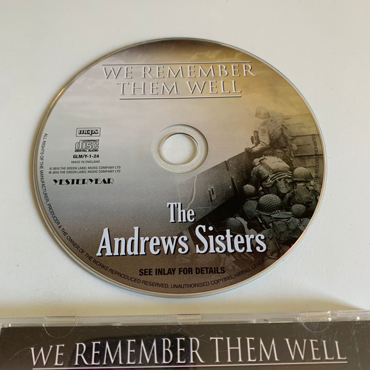 CD - The Andrews Sisters - We Remember Them Well - 2012 Occasion