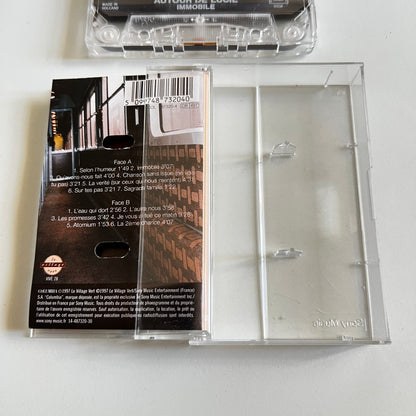 Autour De Lucie - Immobile - 1997