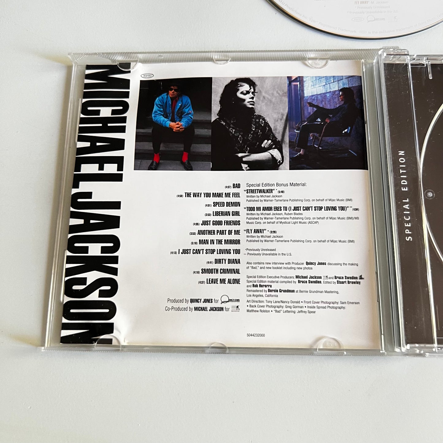 CD - Michael Jackson - Bad - 2009